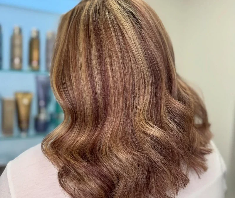 5 Reasons to Treat Yourself to a Hair Makeover Before the Holidays